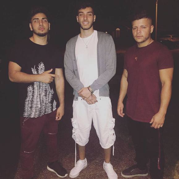 Meet your Posher, Nicholas - Picture 1 of 1